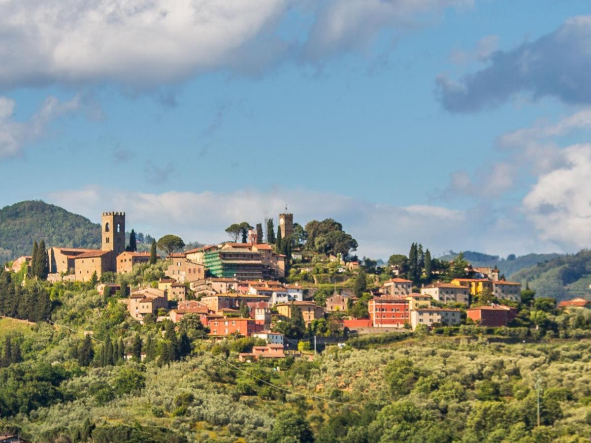 Residenza Buggiano Antica B&B - Charme Apartment In Tuscany Борго-а-Буджано Экстерьер фото