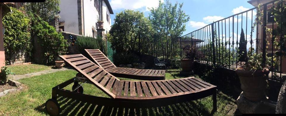 Residenza Buggiano Antica B&B - Charme Apartment In Tuscany Борго-а-Буджано Экстерьер фото