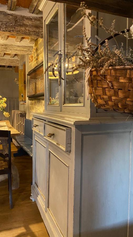 Residenza Buggiano Antica B&B - Charme Apartment In Tuscany Борго-а-Буджано Экстерьер фото