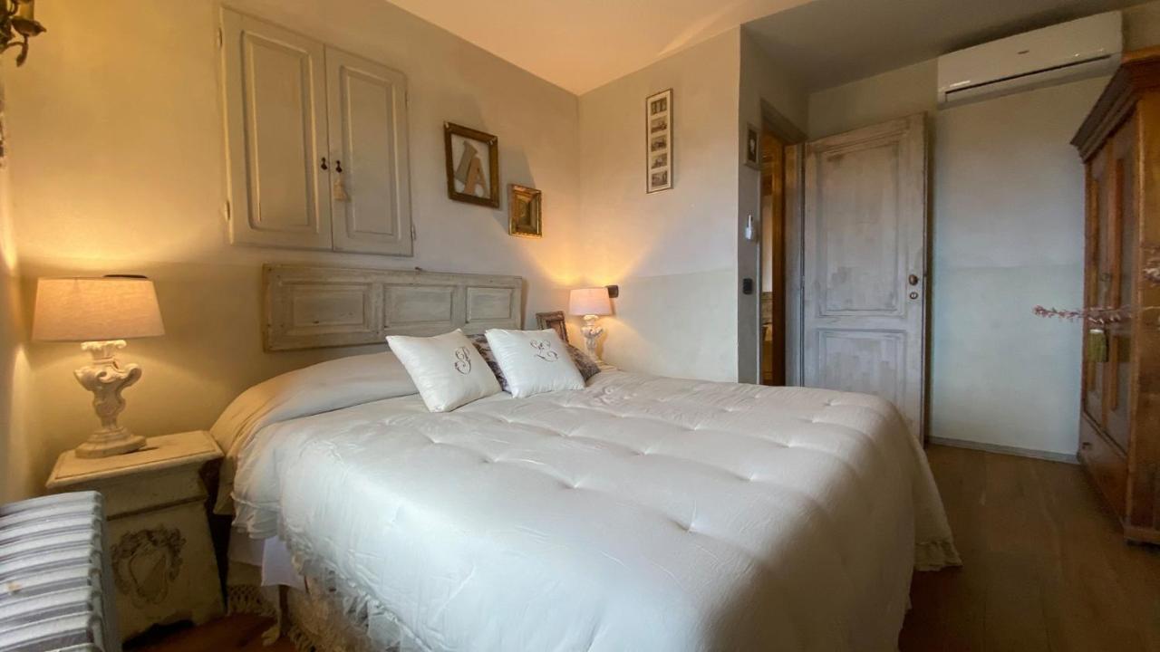 Residenza Buggiano Antica B&B - Charme Apartment In Tuscany Борго-а-Буджано Экстерьер фото